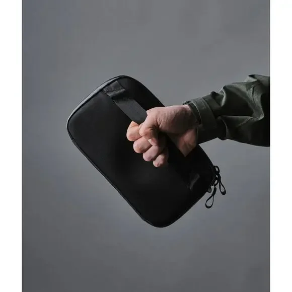 NWT Alpaka Elements Mini Tech Travel Case Sling Bag Black | X-Pac VX42 - Picture 2 of 6